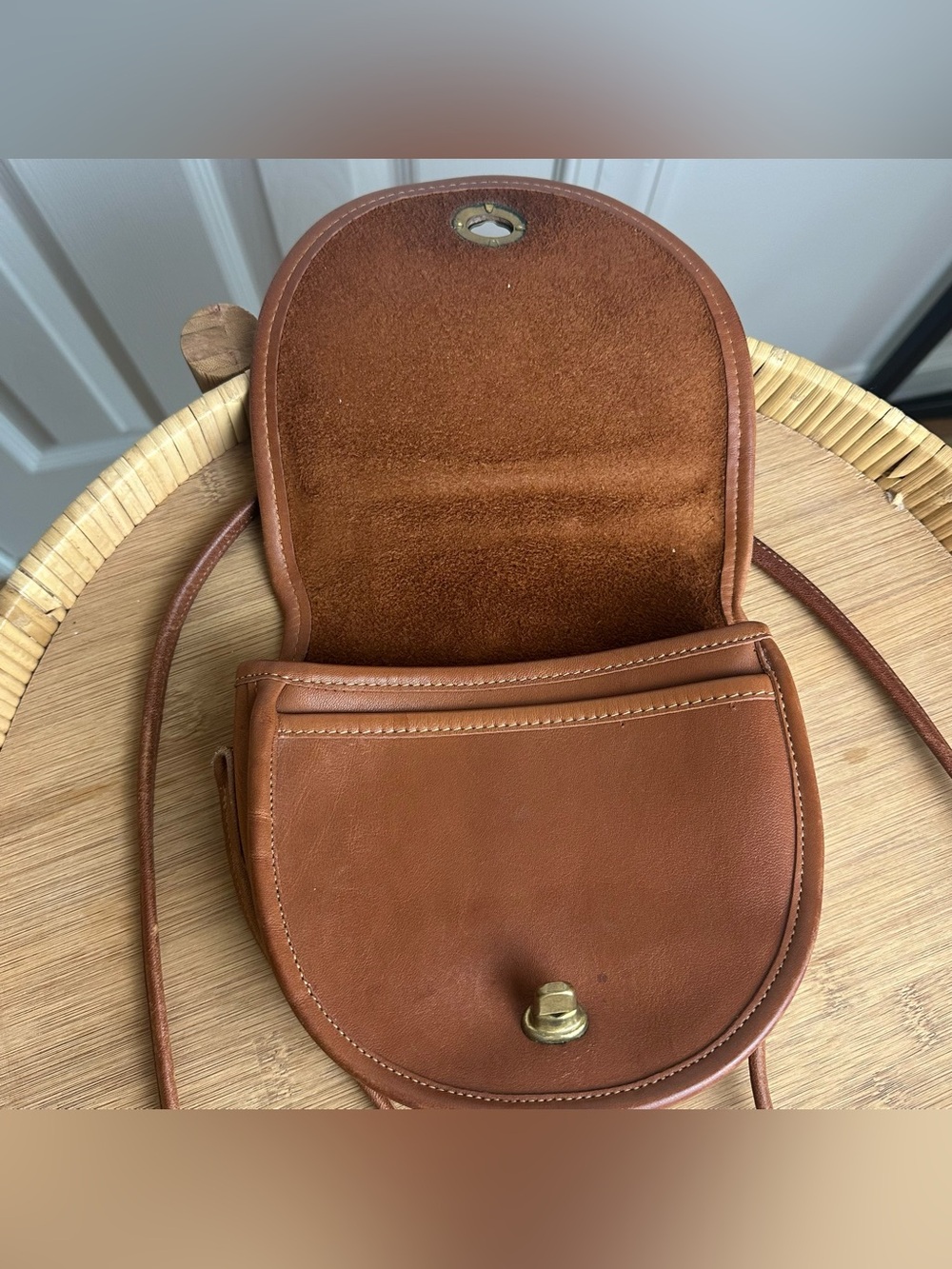 Vintage Coach Half Moon Crossbody Purse - Picture 6 of 6